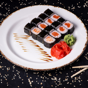 Суши-роллы «Маки с лососем»